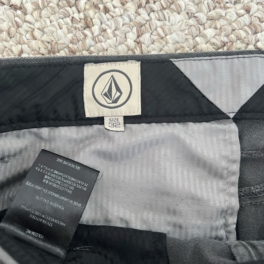 Volcom Men’s Pants - Picture 3 of 4